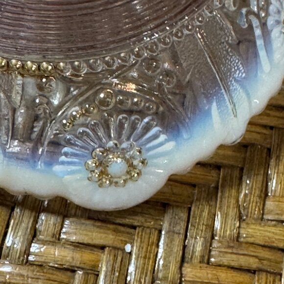 Vintage Opalescent Glass Bowl With Gold Accents & Intricate Floral Detailing 5" - Picture 5 of 7